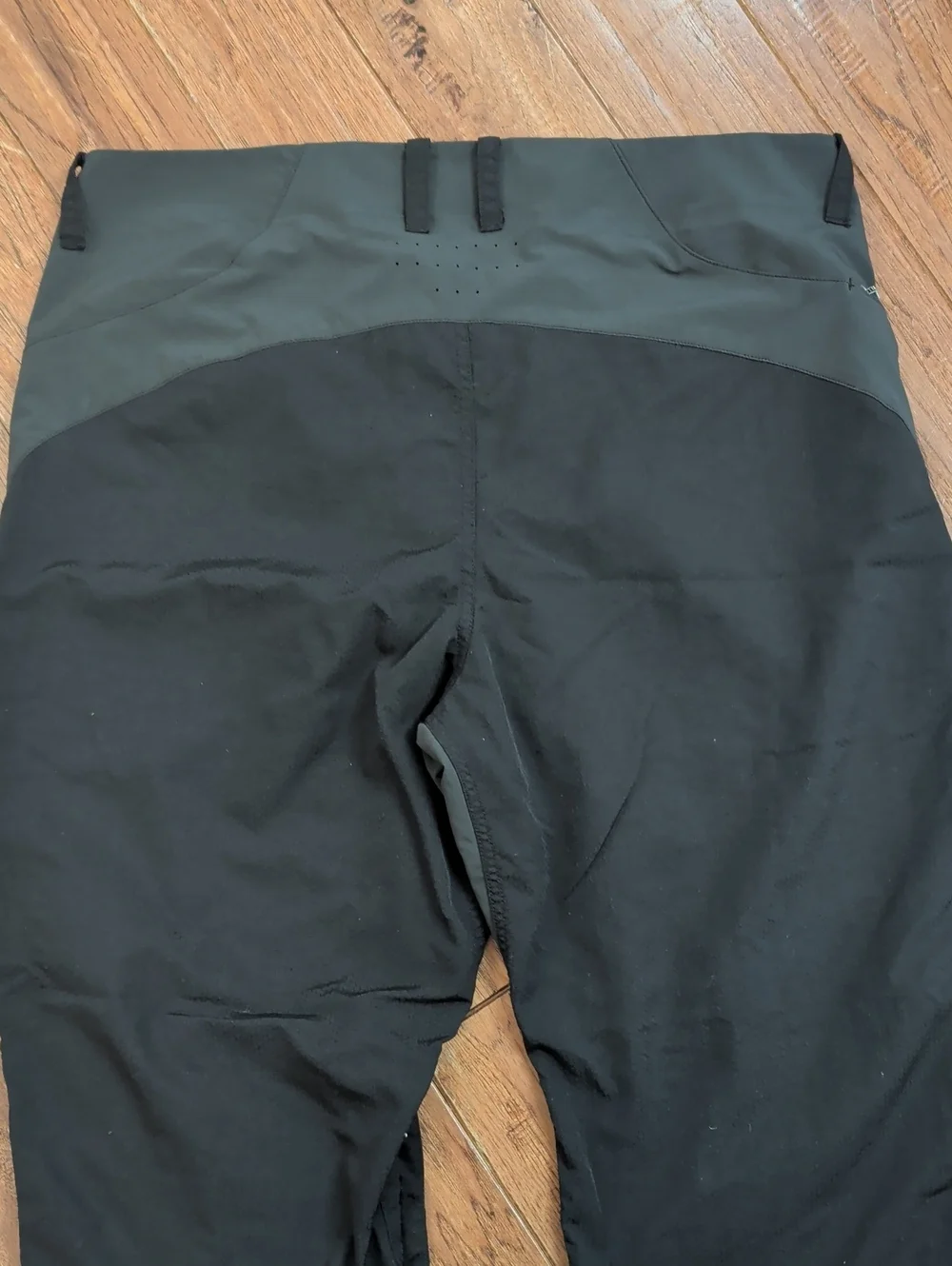The North Face Men’s Black Cargo Hybrid Hiking Pants